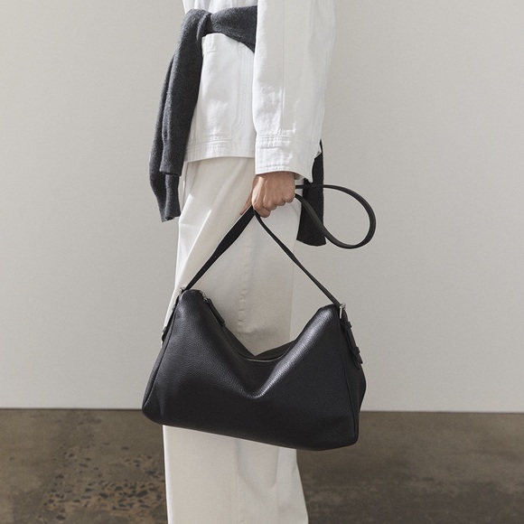 The Horse “Lottie” Black Leather Shoulder Bag - Picture 9 of 11